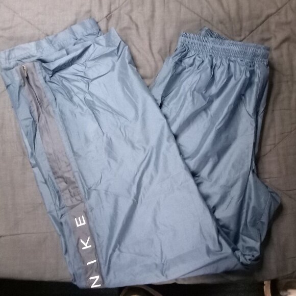 Vintage Y2K Nike Spell Out Wind Pants Joggers Trainers - Picture 1 of 9
